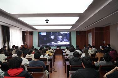 aaa269bb02d1788171e675e51f1f3f1